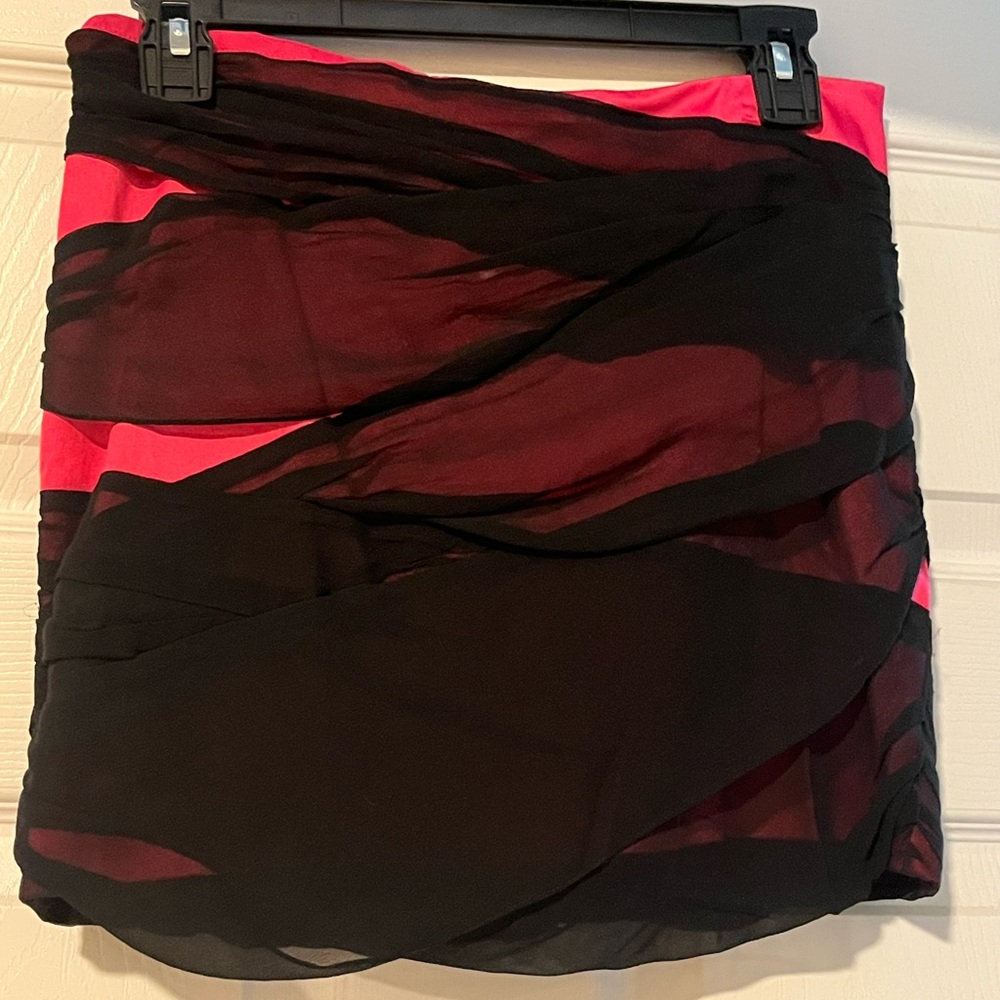 Bebe Black and Pink Mini Skirt